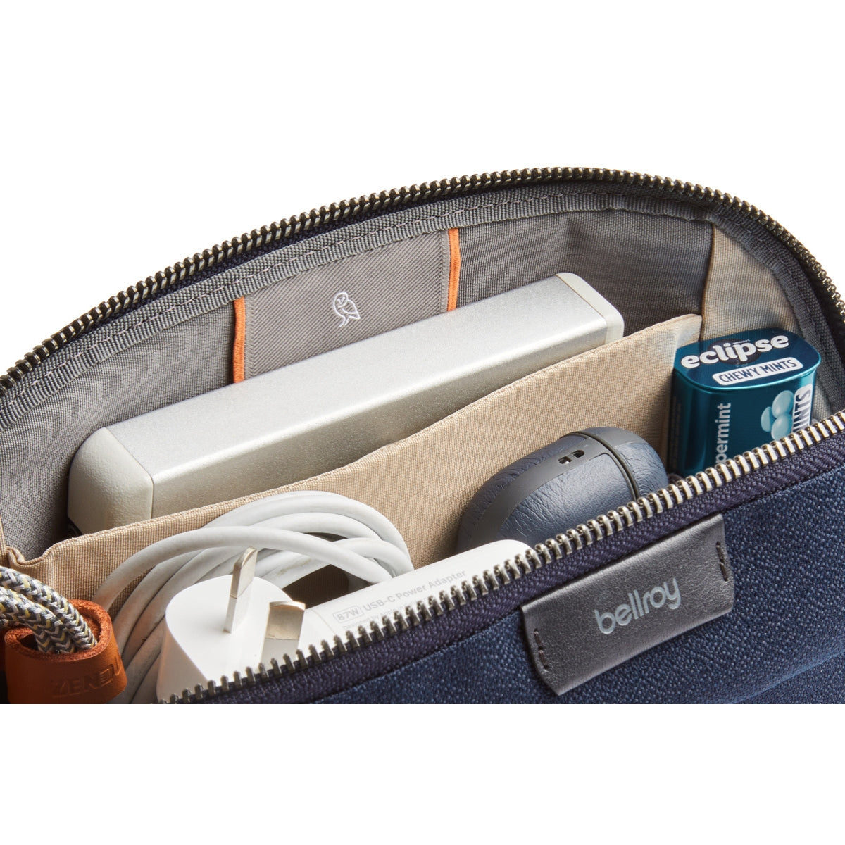 Bellroy Desk Caddy in Navy
