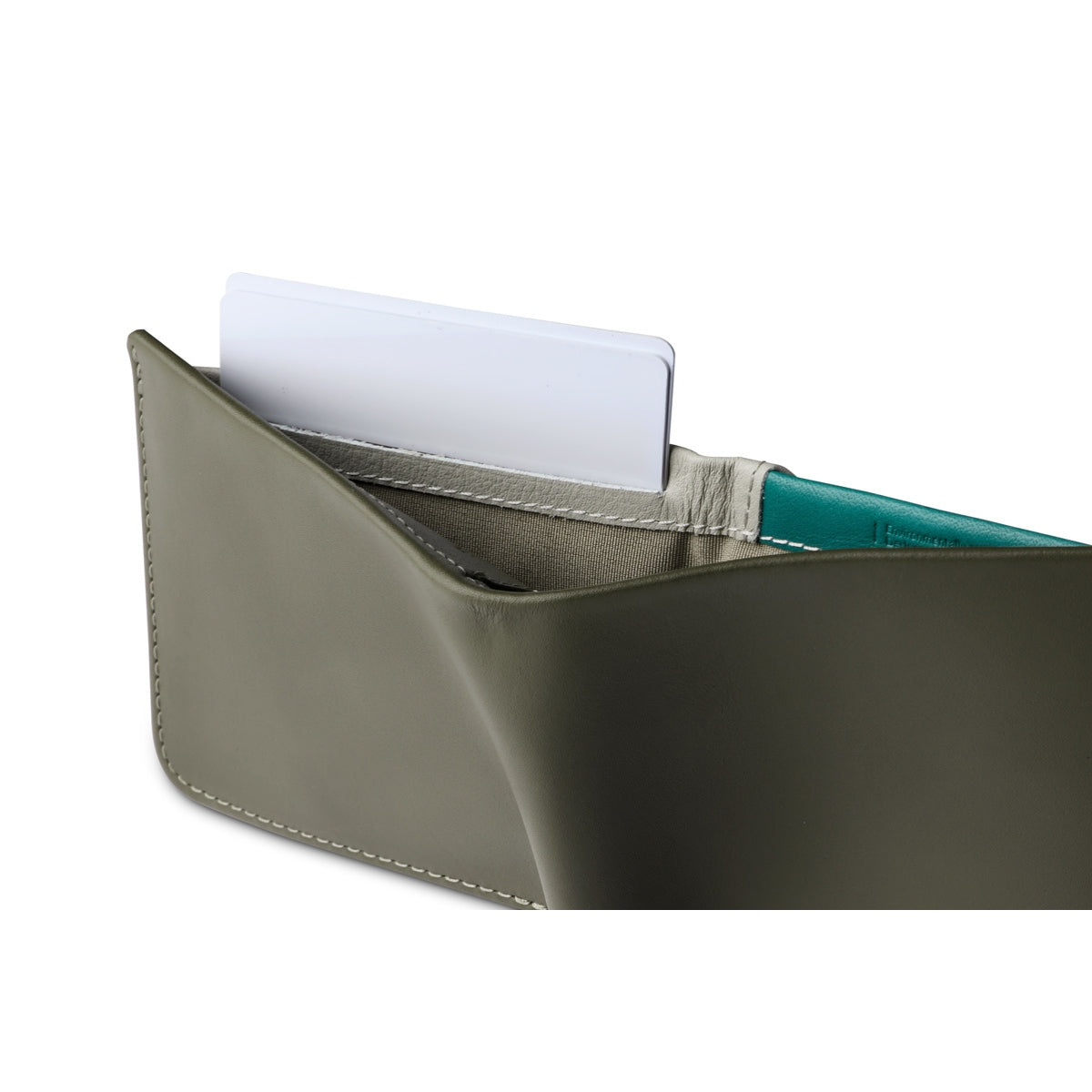 Bellroy Hide & Seek Hi in Willow