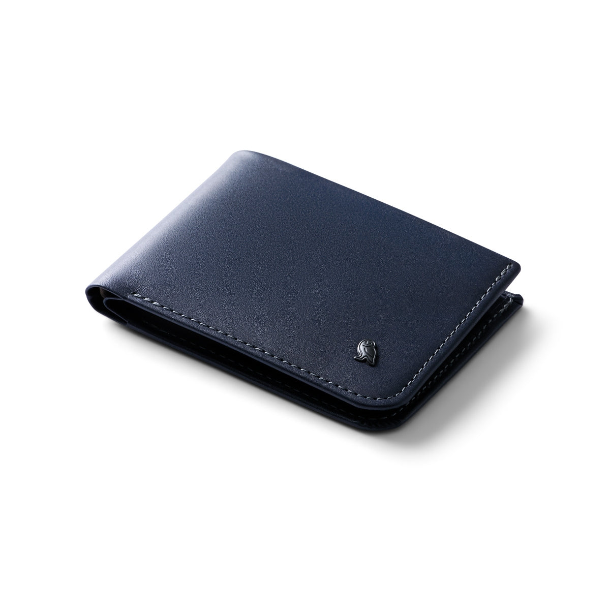 Bellroy Hide & Seek Lo in Navy
