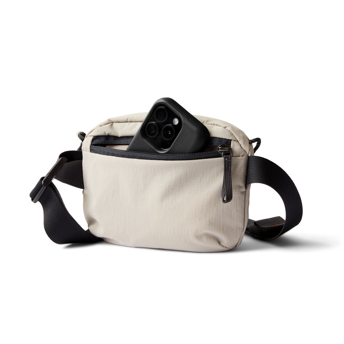 Bellroy Lite Belt Bag in Ash