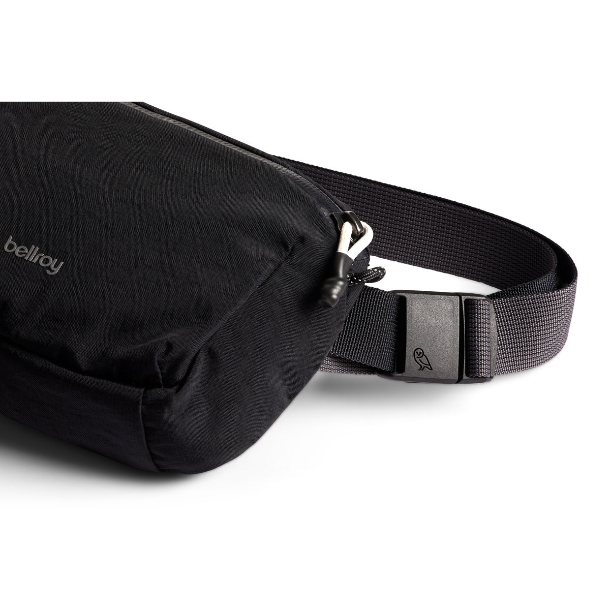 Bellroy Lite Belt Bag in Black