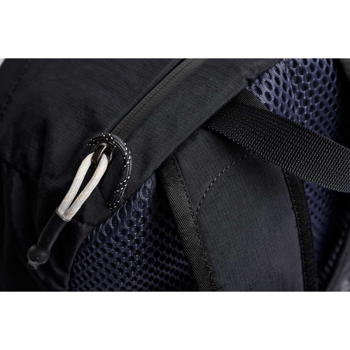 Bellroy Lite Daypack in Black
