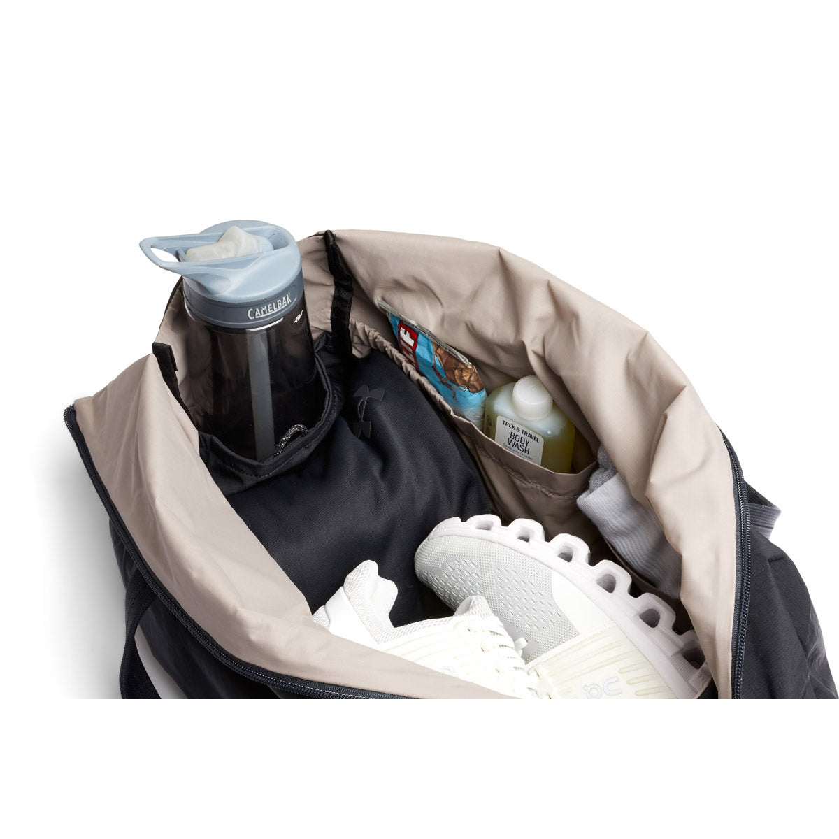 Bellroy Lite Duffel 30L in Black