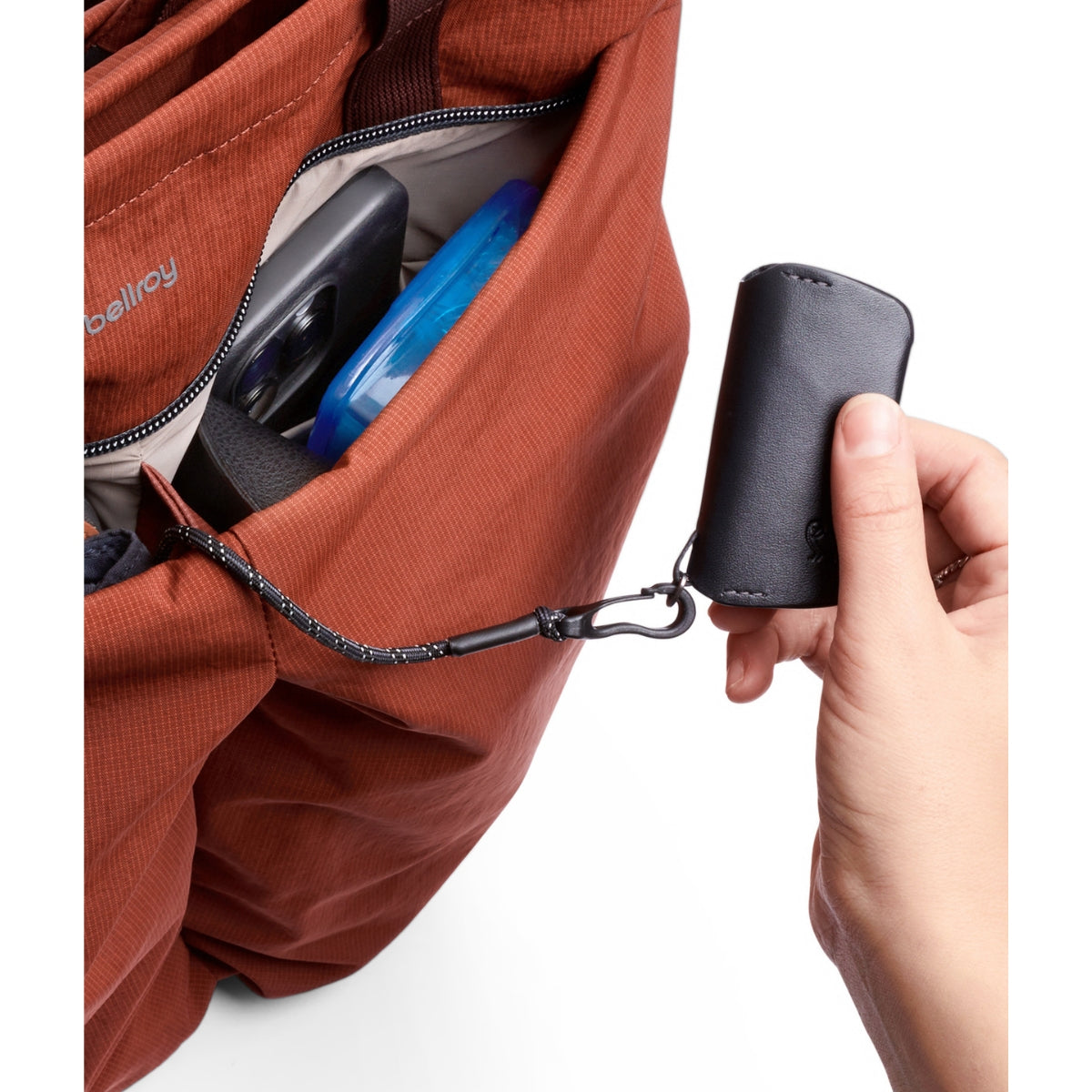 Bellroy Lite Totepack in Clay