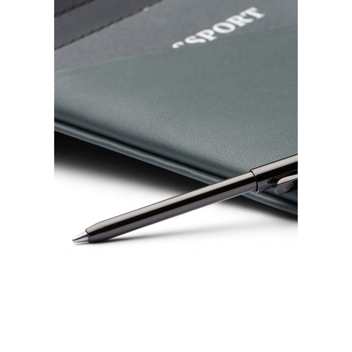 Bellroy Travel Wallet in Everglade