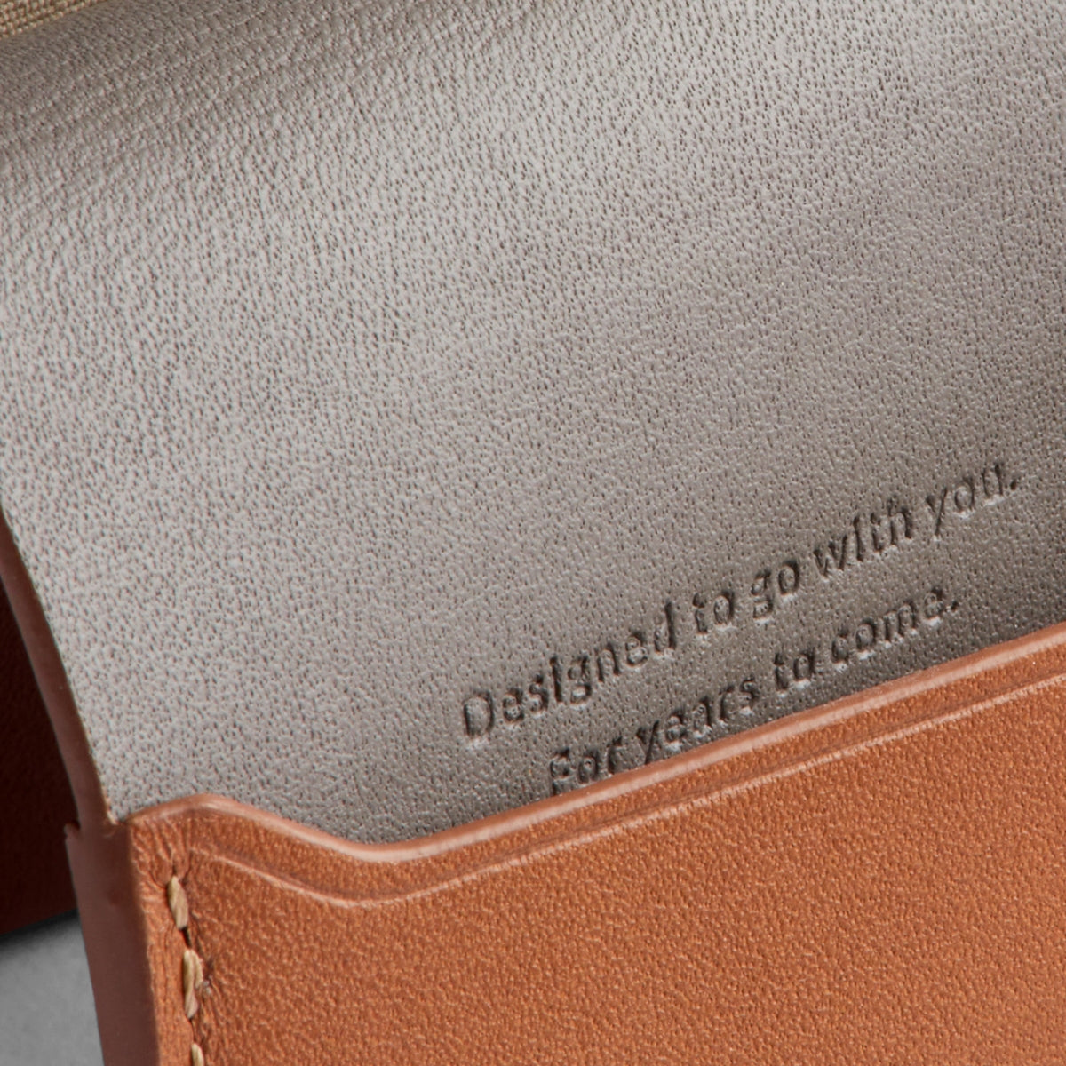 Bellroy Under Cover in Caramel