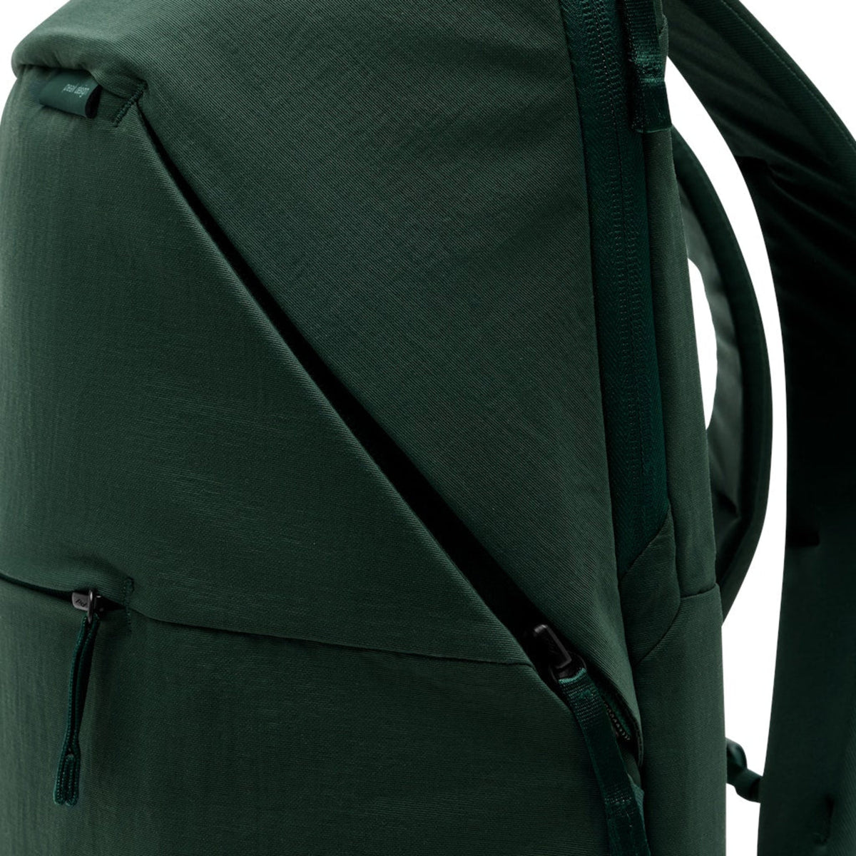 Peak Design City Backpack 22L in Cypress