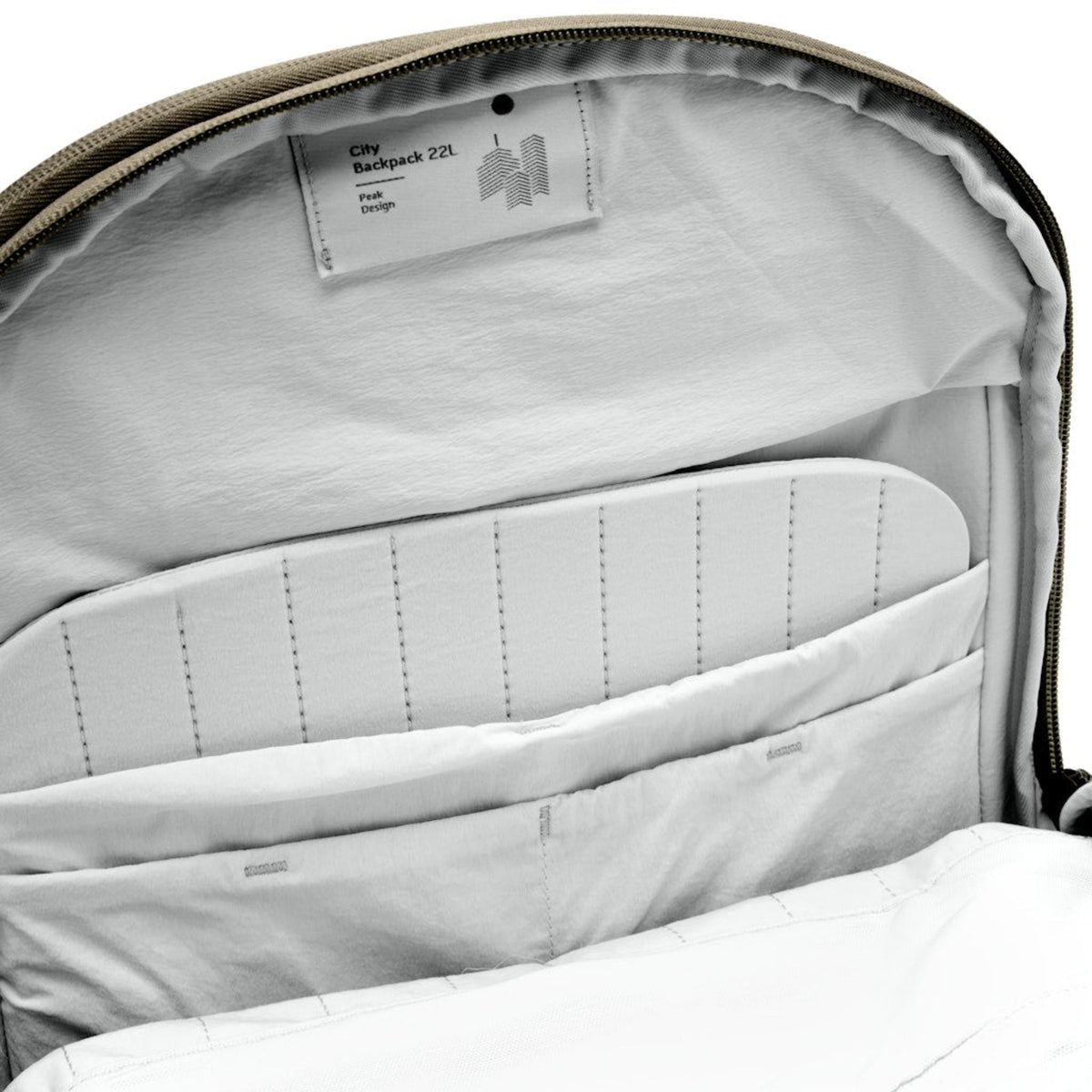 Peak Design City Backpack 22L in Stone