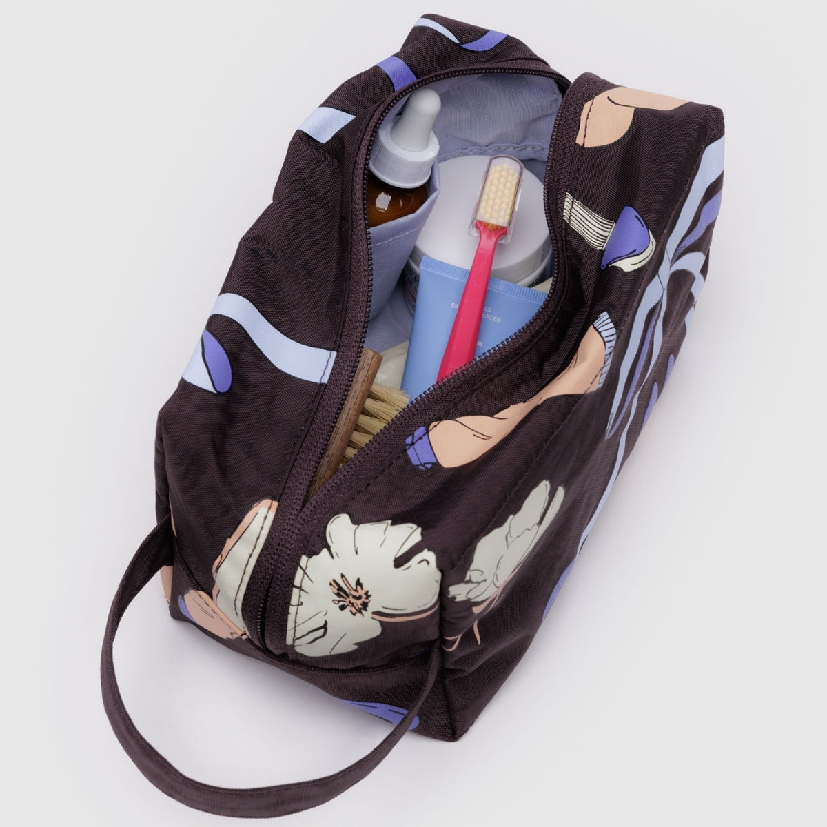 Baggu Dopp Kit in Get Ready With Me