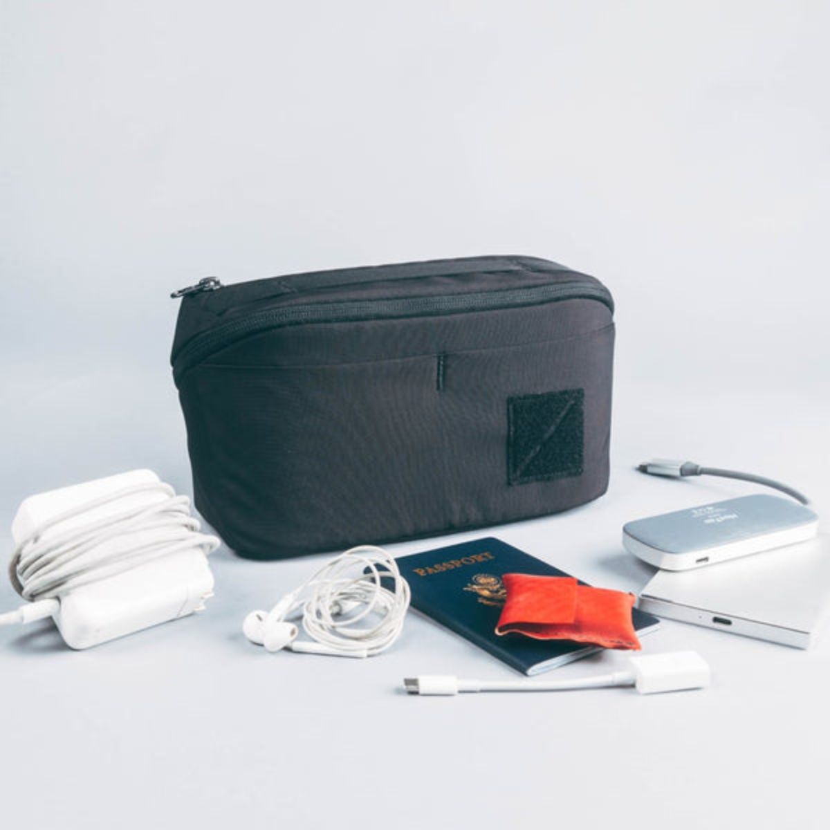 Evergoods Civic Access Pouch 2L in Solution Dyed Black