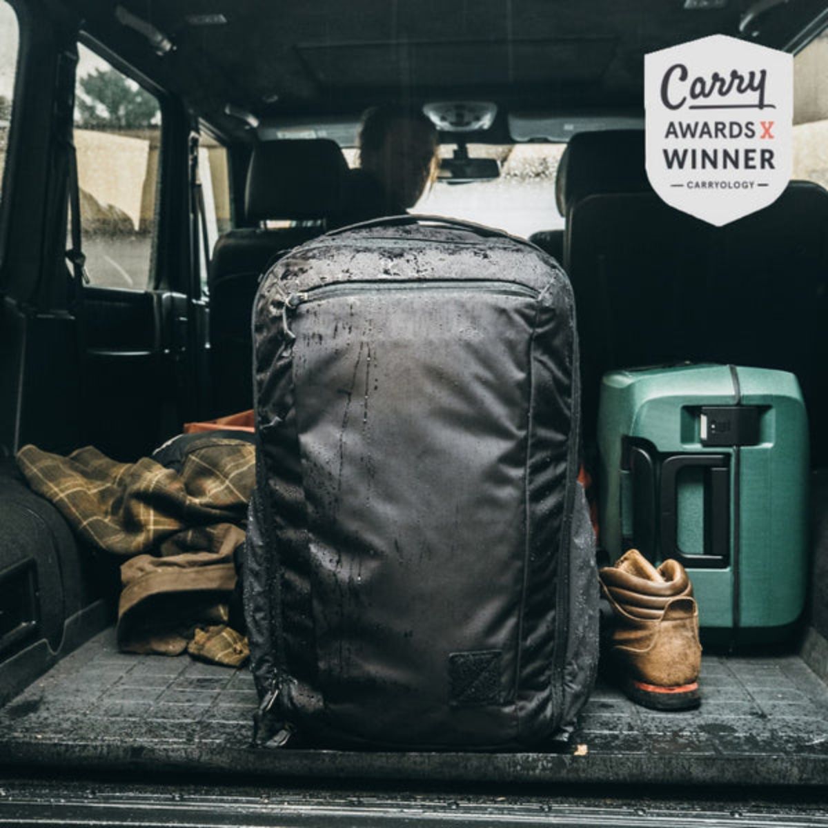 Evergoods Civic Travel Bag 35L in Solution Dyed Black