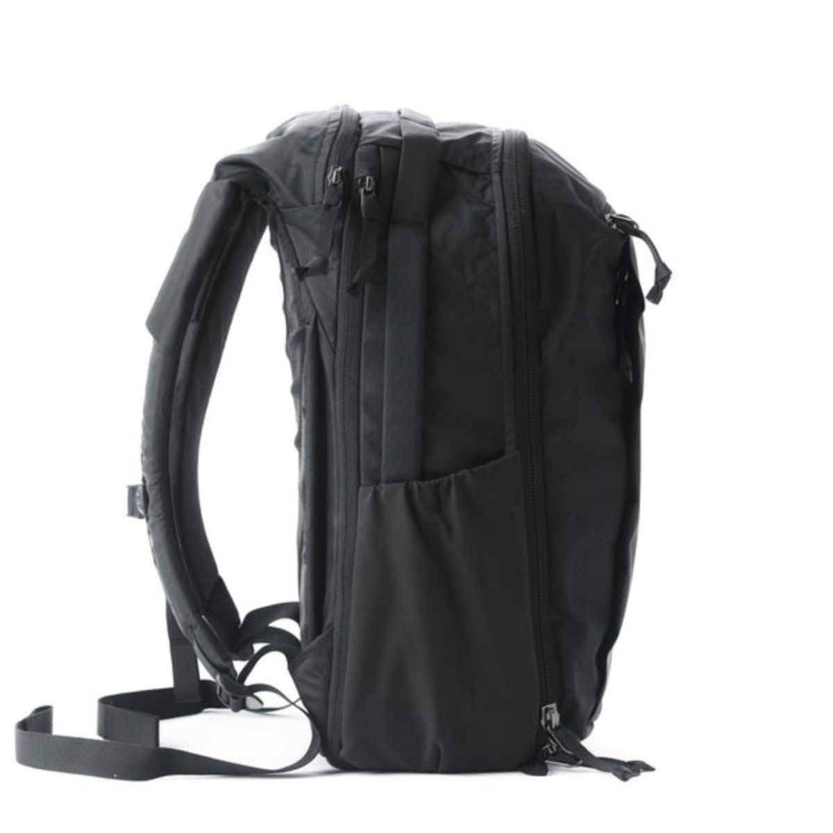 Evergoods Civic Travel Bag 20L in Solution Dyed Black