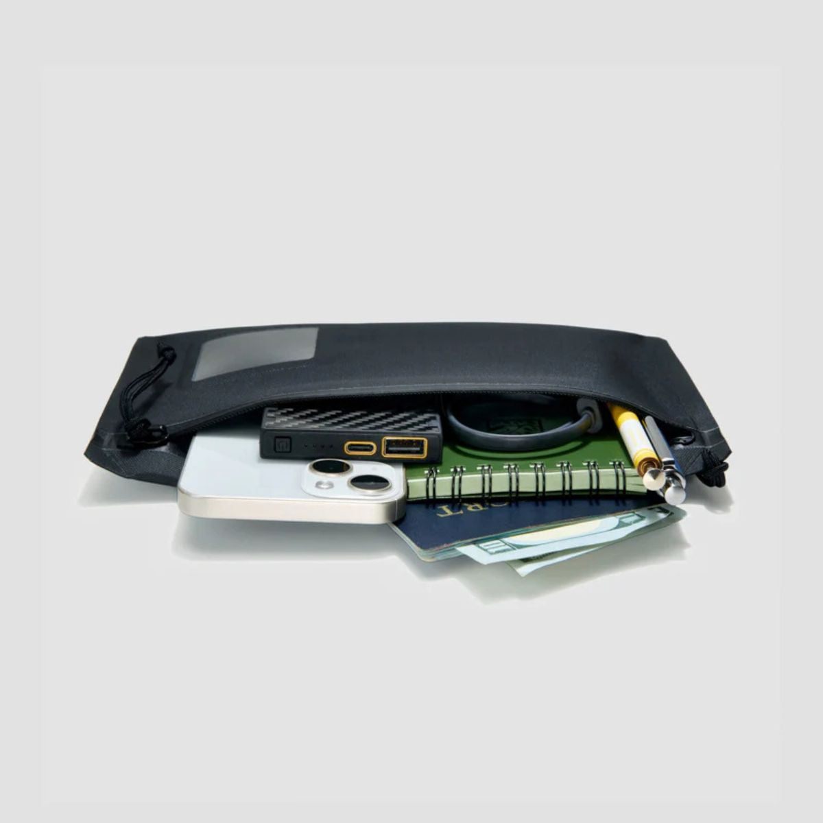 Evergoods Element Flat Pouch - Small in Solution Dyed Black
