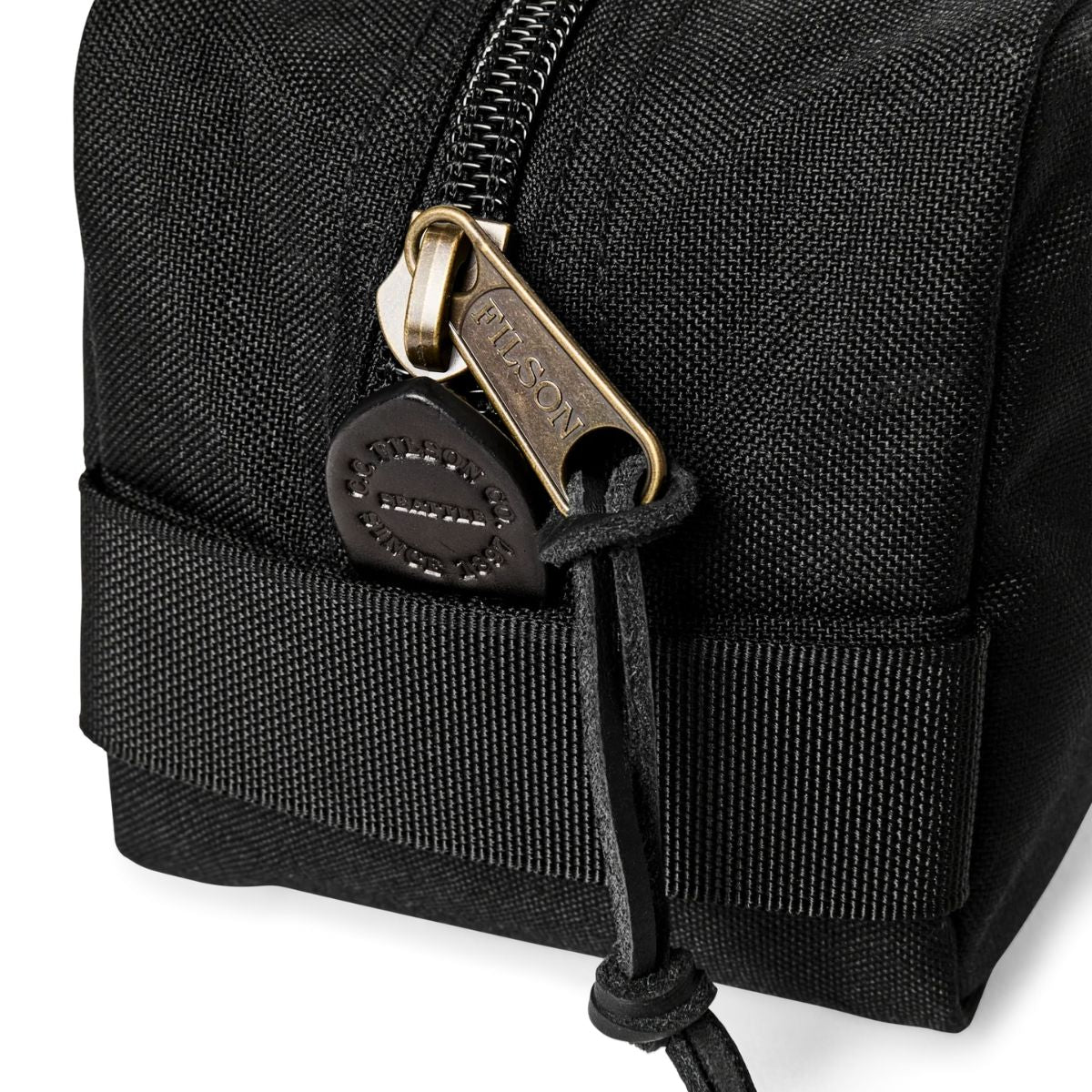 Filson Dryden Travel Pack in Black