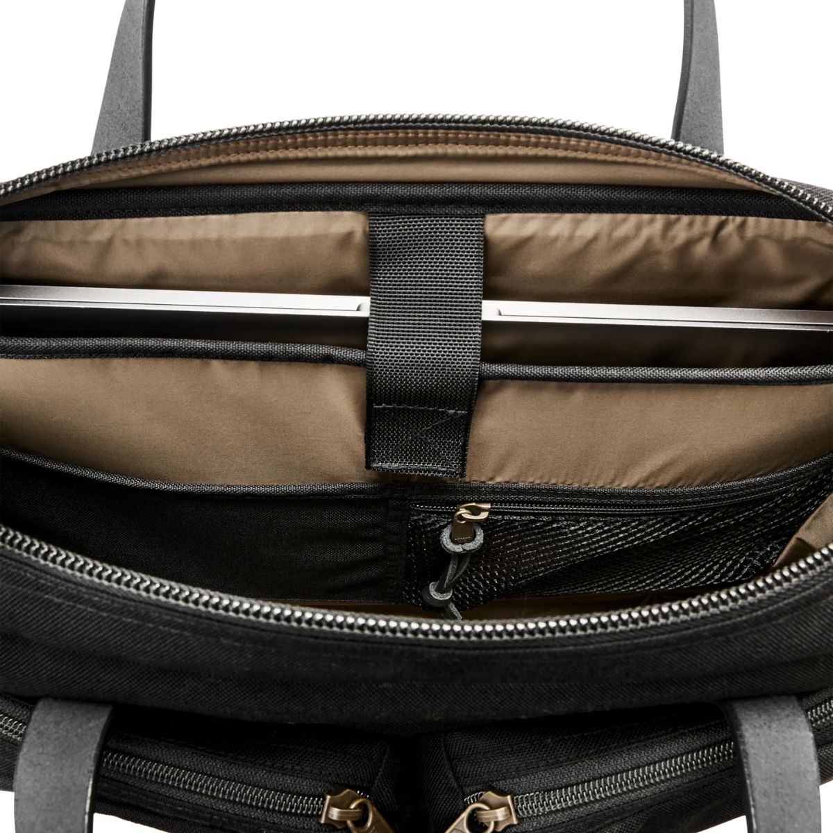Filson Dryden Briefcase in Black