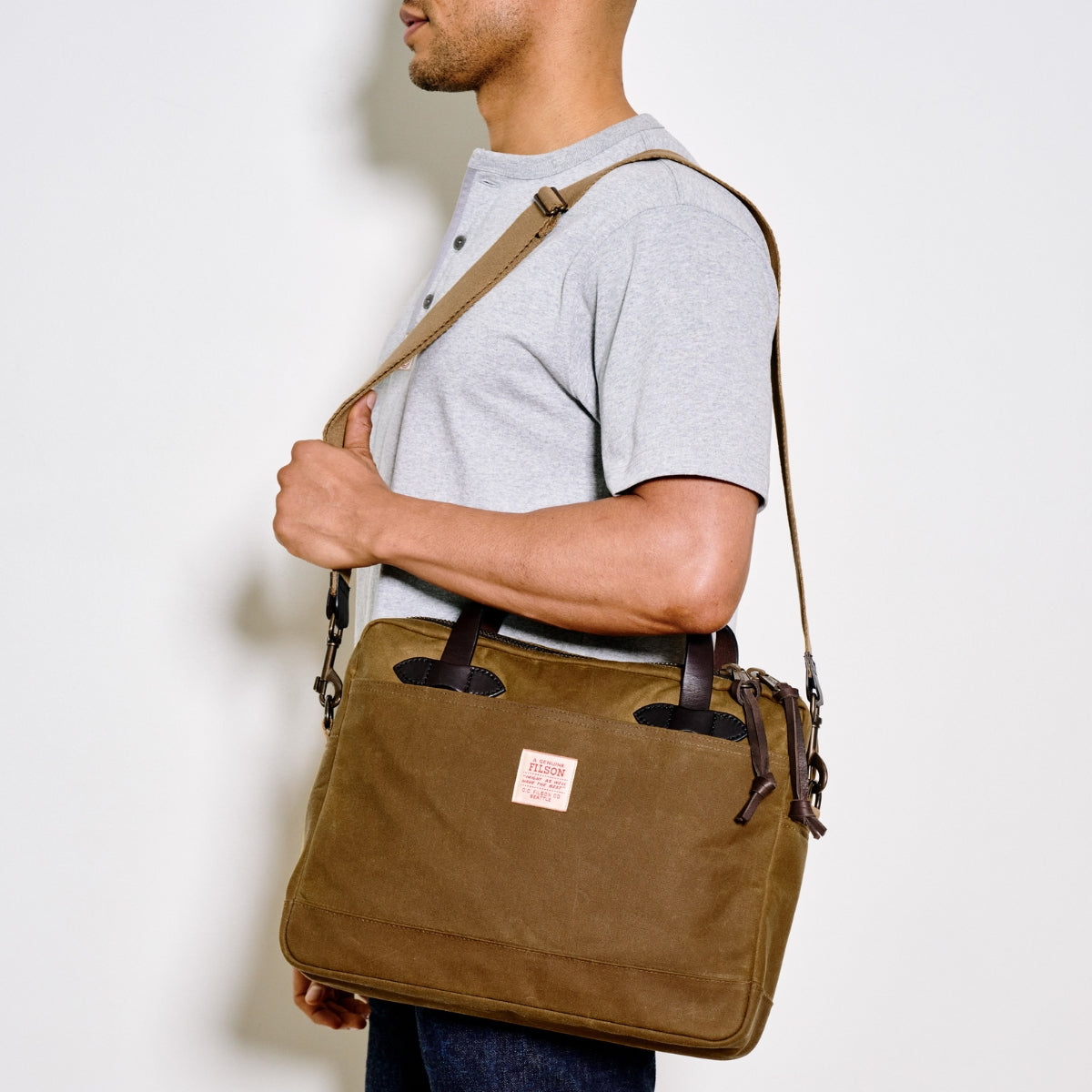 Filson Tin Cloth Compact Briefcase in Dark Tan