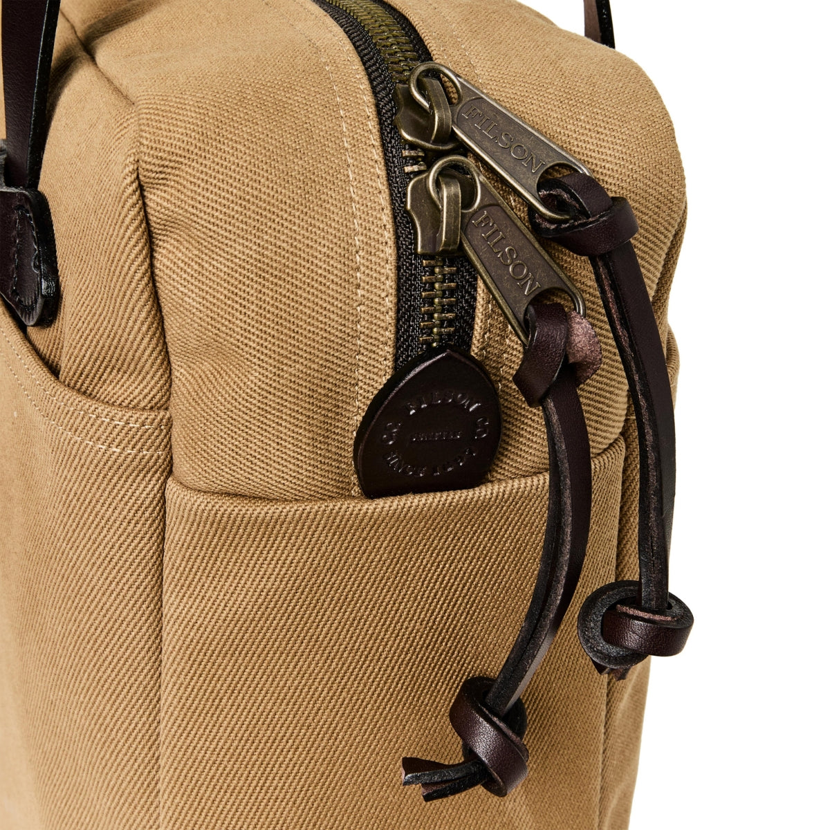 Filson Small Zipper Tote Bag in Tan