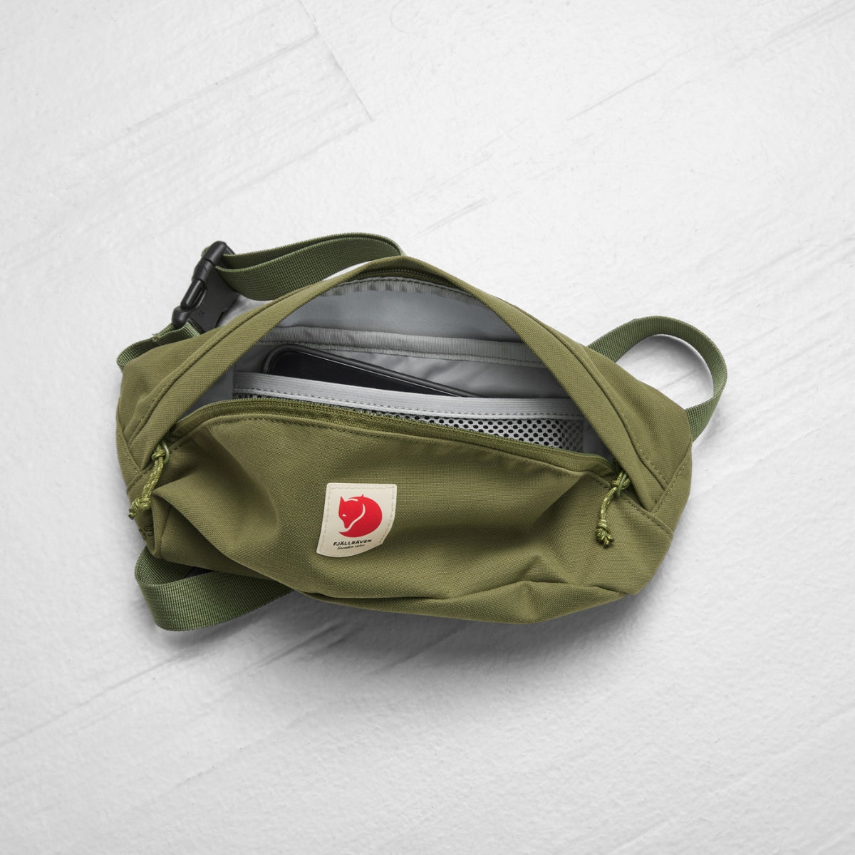Fjallraven Ulvo Hip Pack Medium in Green