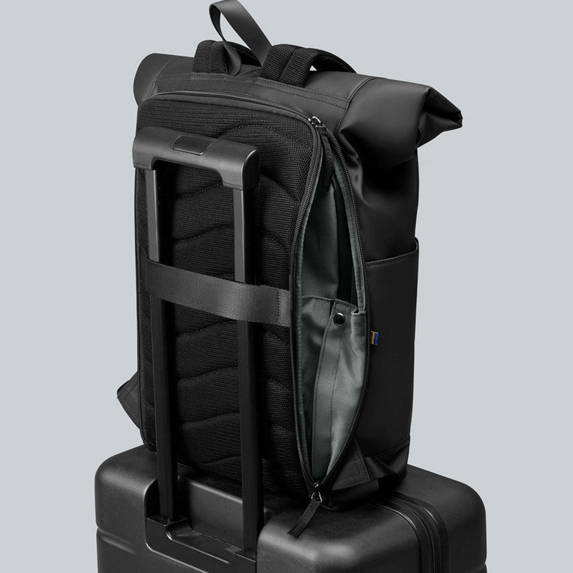 Gaston Luga GL X Nikon in Black