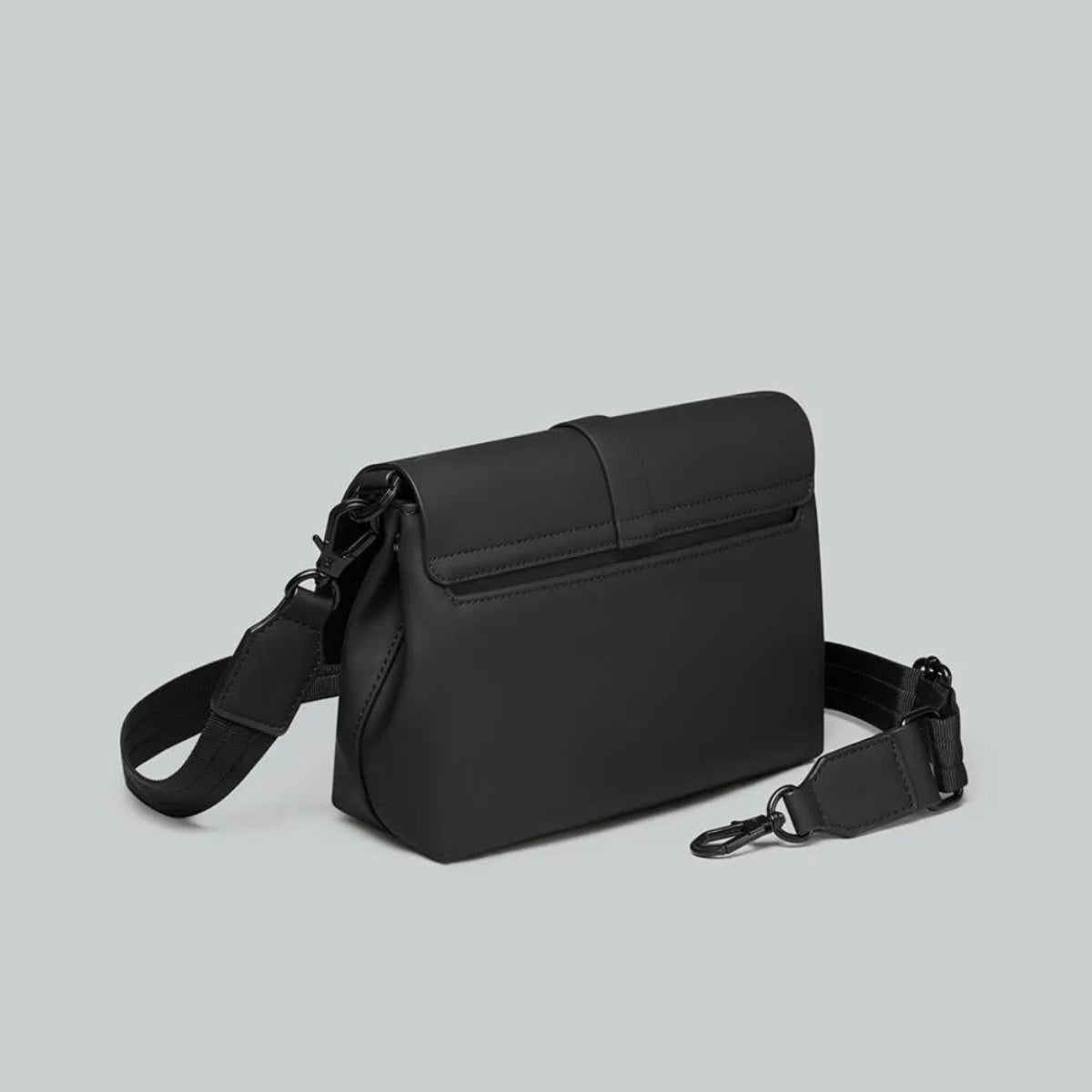 Gaston Luga Splash Crossbody Bag in Black