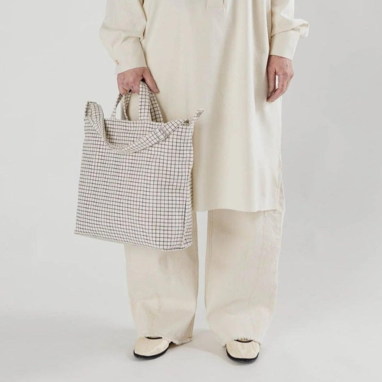 Baggu Horizontal Zip Duck Bag in Natural Grid