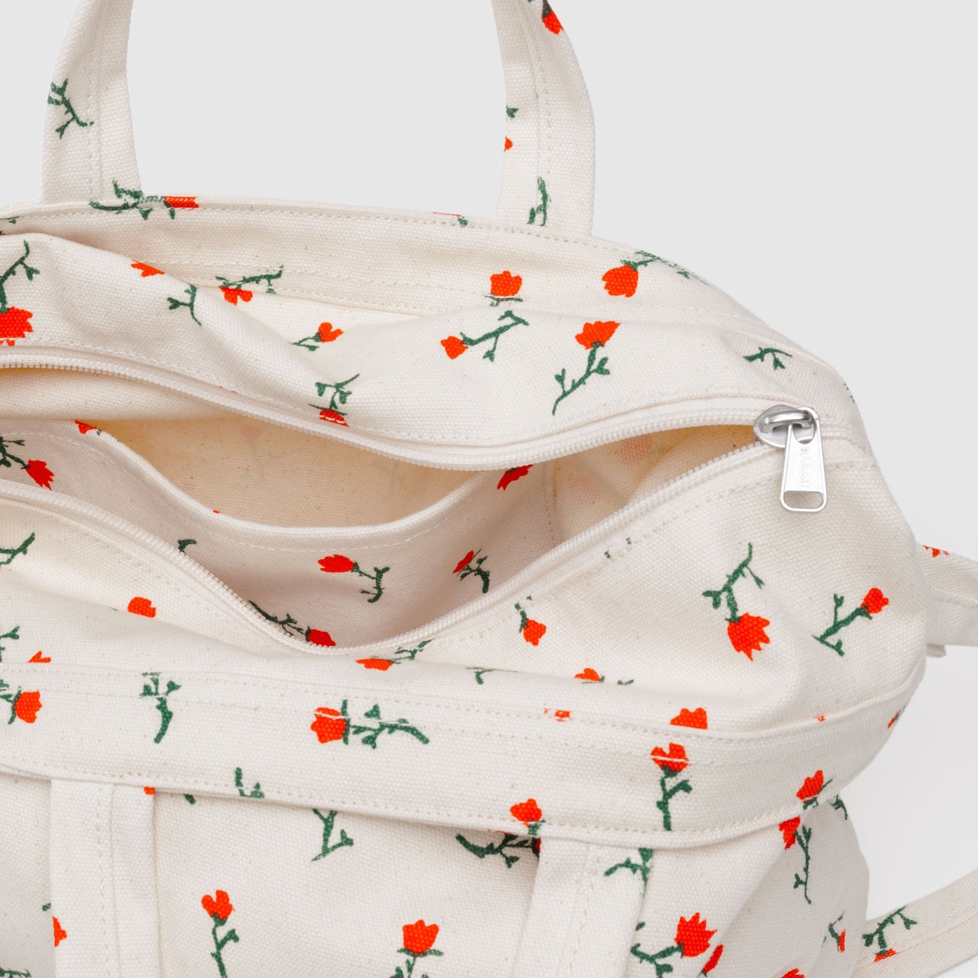 Baggu Horizontal Zip Duck Bag in Painted Wildflower