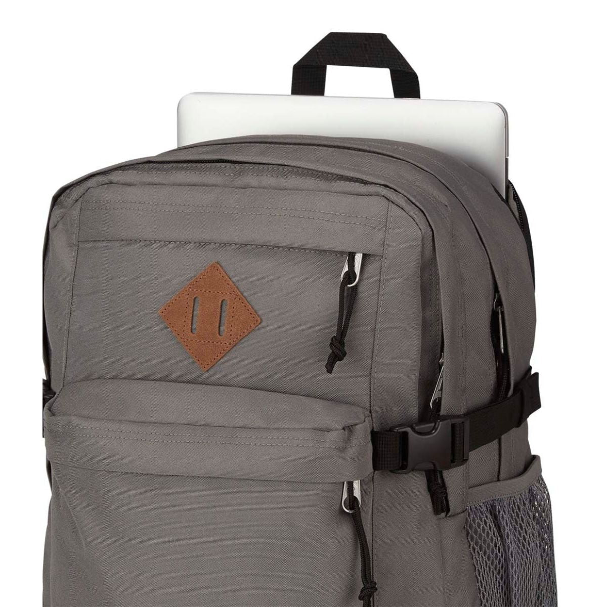 Jansport Main Campus in Graphite Grey