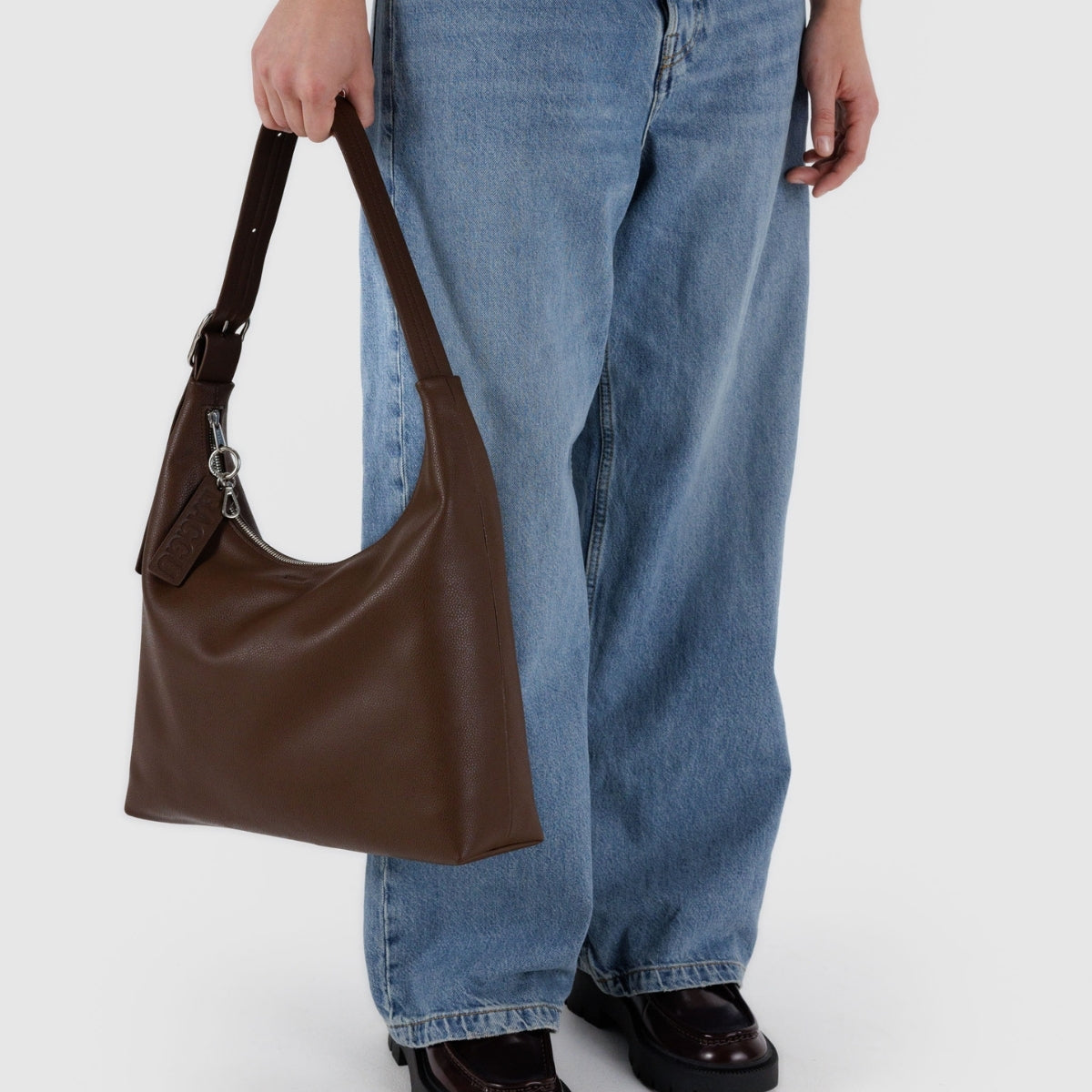 Baggu Recycled Leather Shoulder Bag in Brown