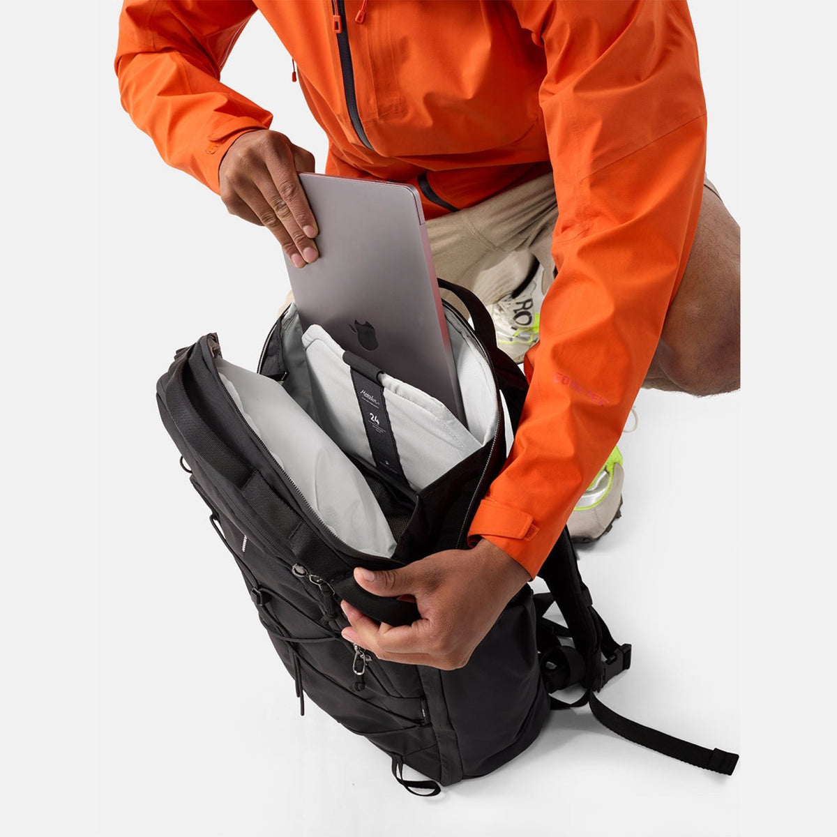 Matador 24L Adventure Pack in Black