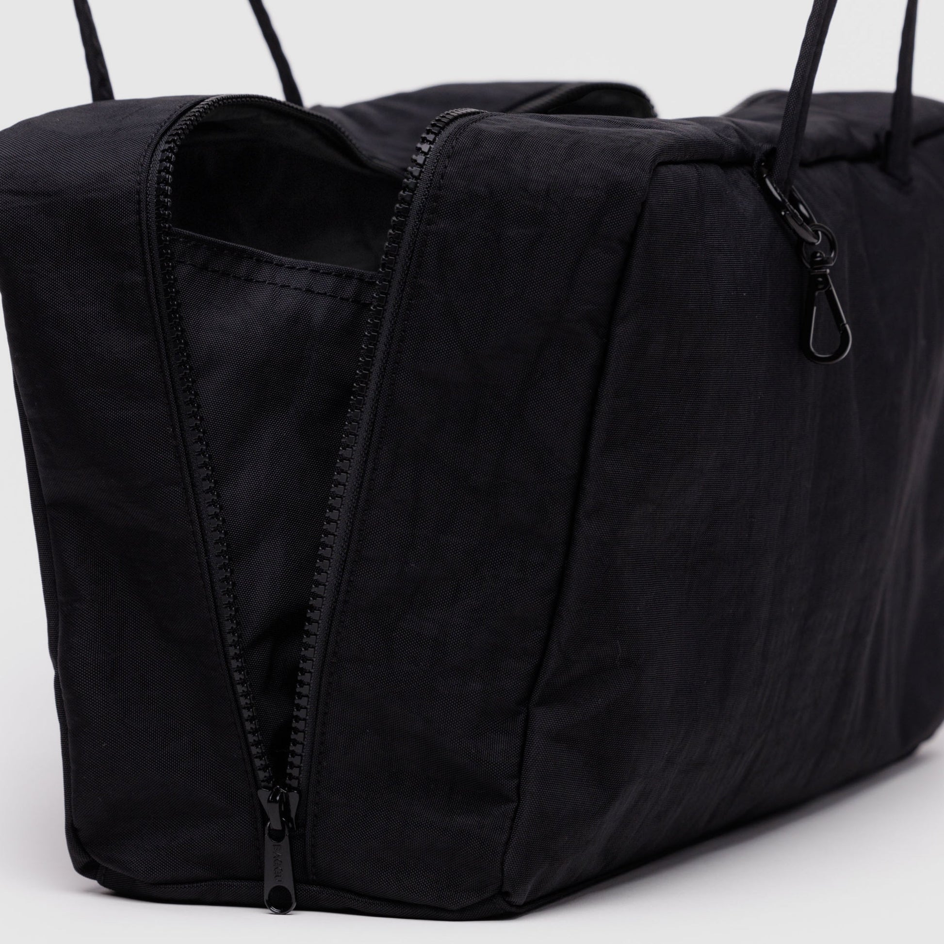 Baggu Medium Nylon Bowler Bag in Black