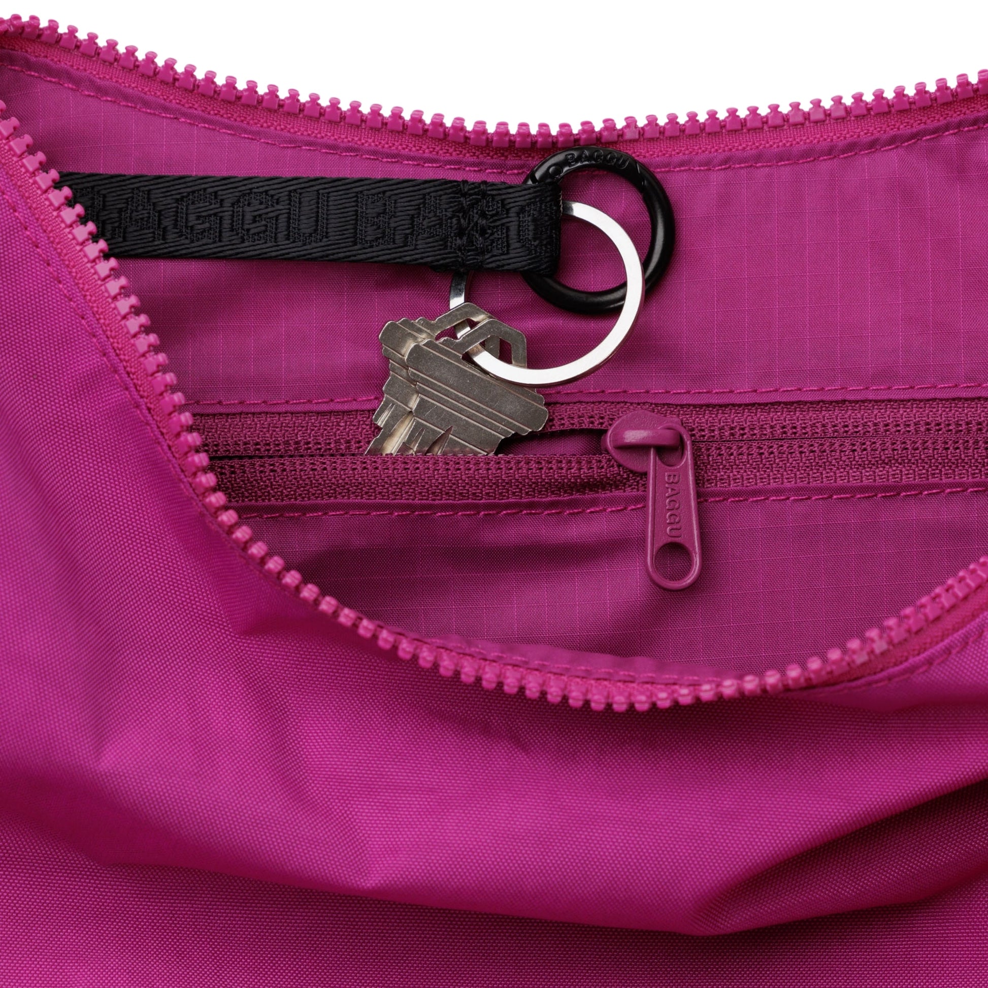Baggu Medium Nylon Crescent Bag in Deep Fuchsia