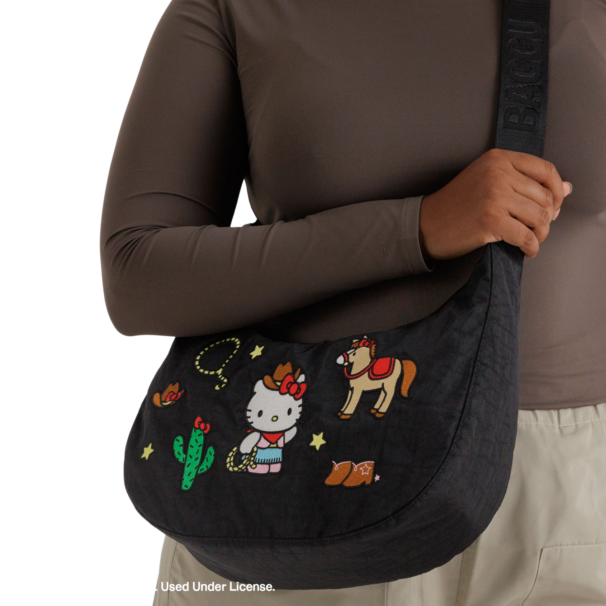 Baggu Medium Nylon Crescent Bag in Hello Kitty Western