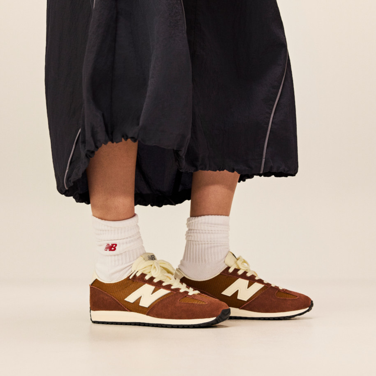 New Balance Women's 471 in Rich Oak with Breakfast Tea
