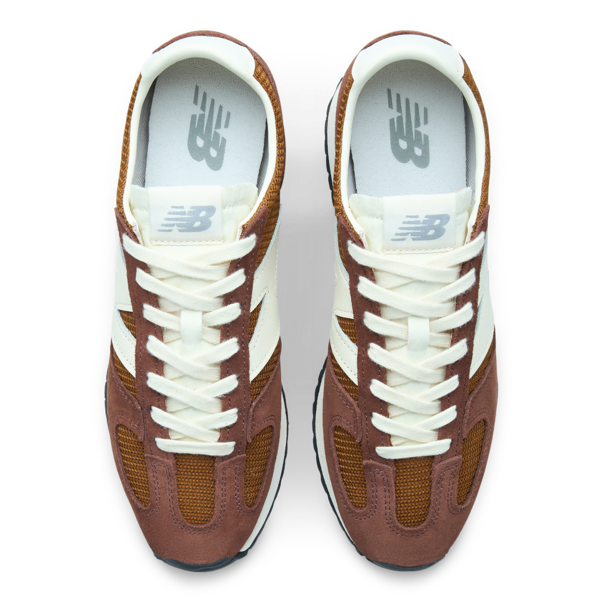 New Balance Women's 471 in Rich Oak with Breakfast Tea