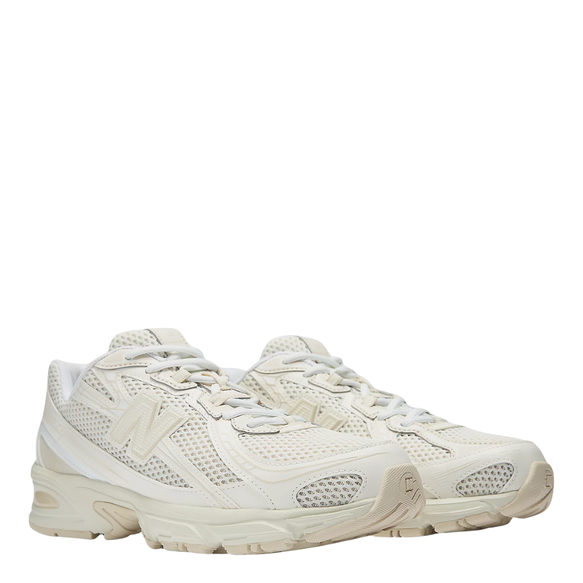 New Balance Women's 740 in Bisque with Angora and Sea Salt