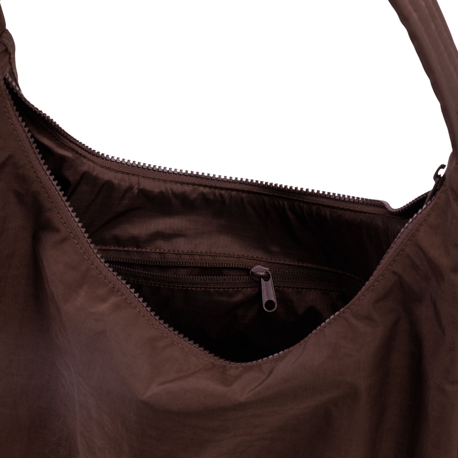 Baggu Nylon Shoulder Bag in Coffee