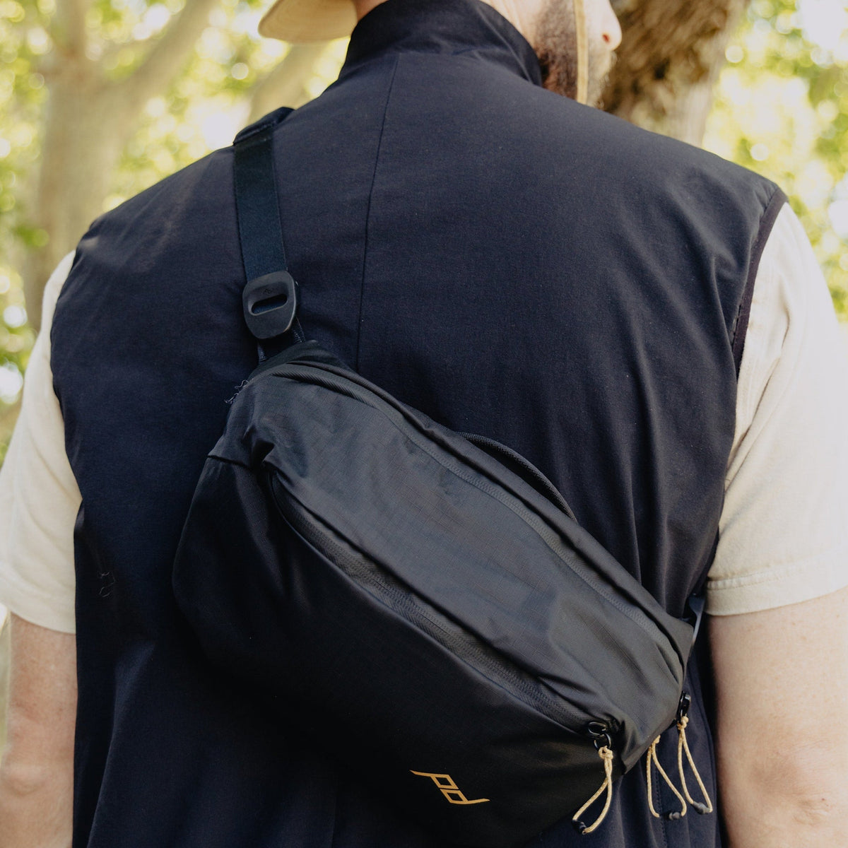 Peak Design Outdoor Sling 4L in Black