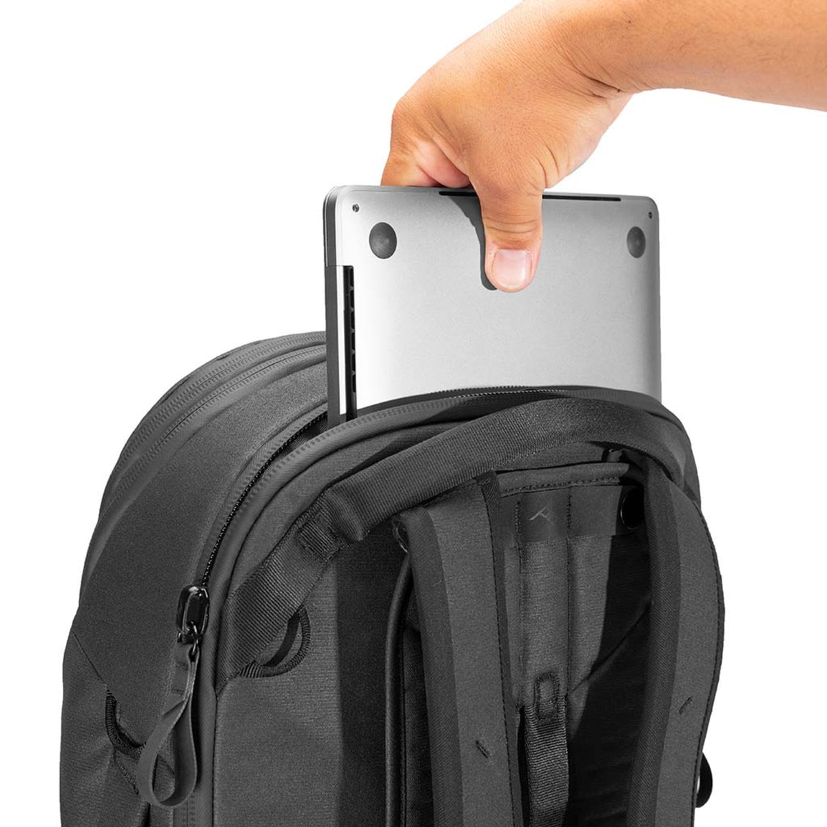 Peak Design Travel Backpack 30L in Black