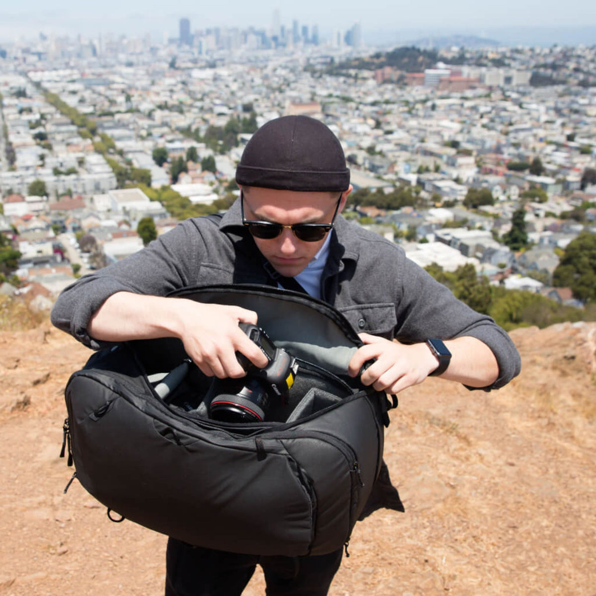 Peak Design Travel Backpack 45L in Black