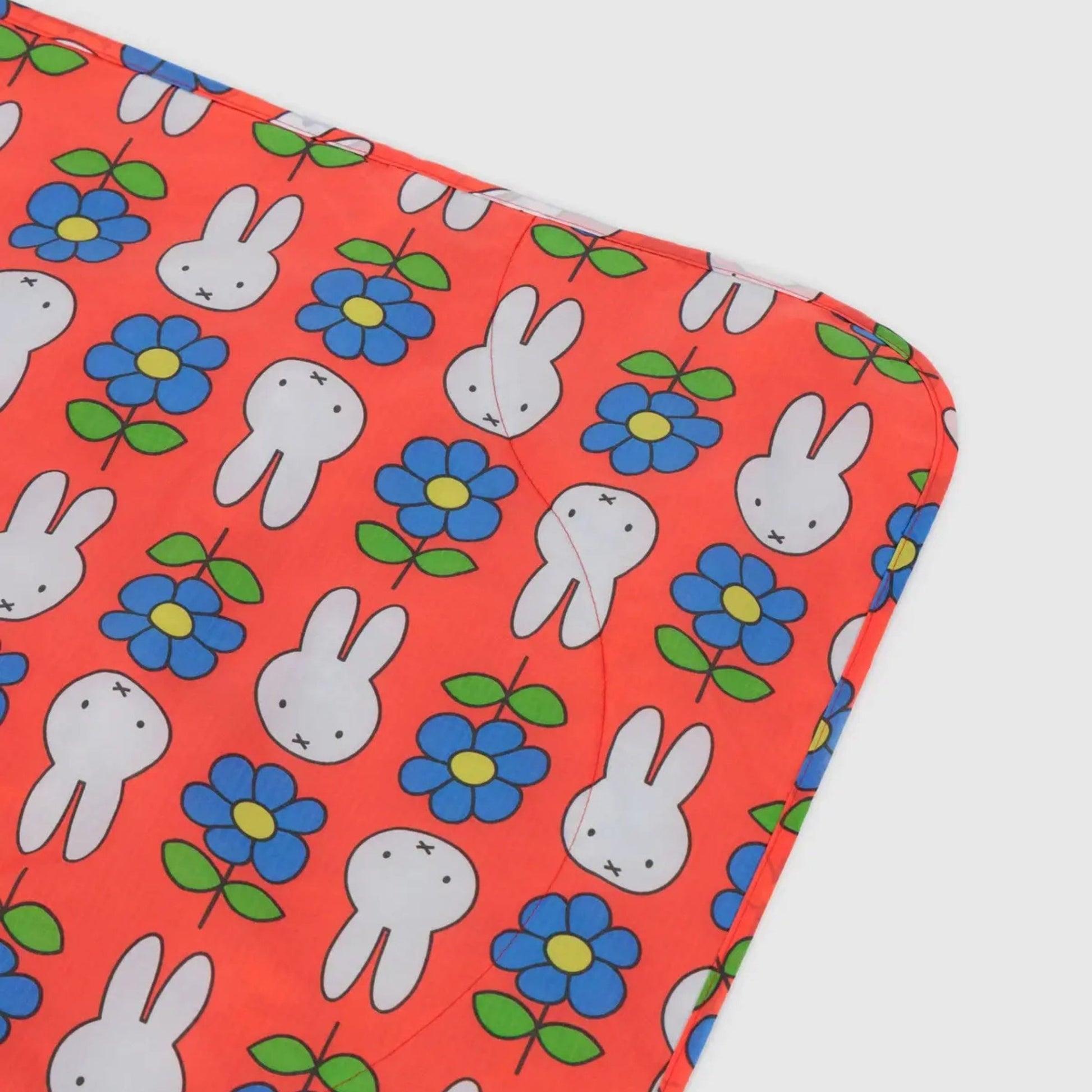 Baggu Puffy Picnic Blanket in Flower Miffy