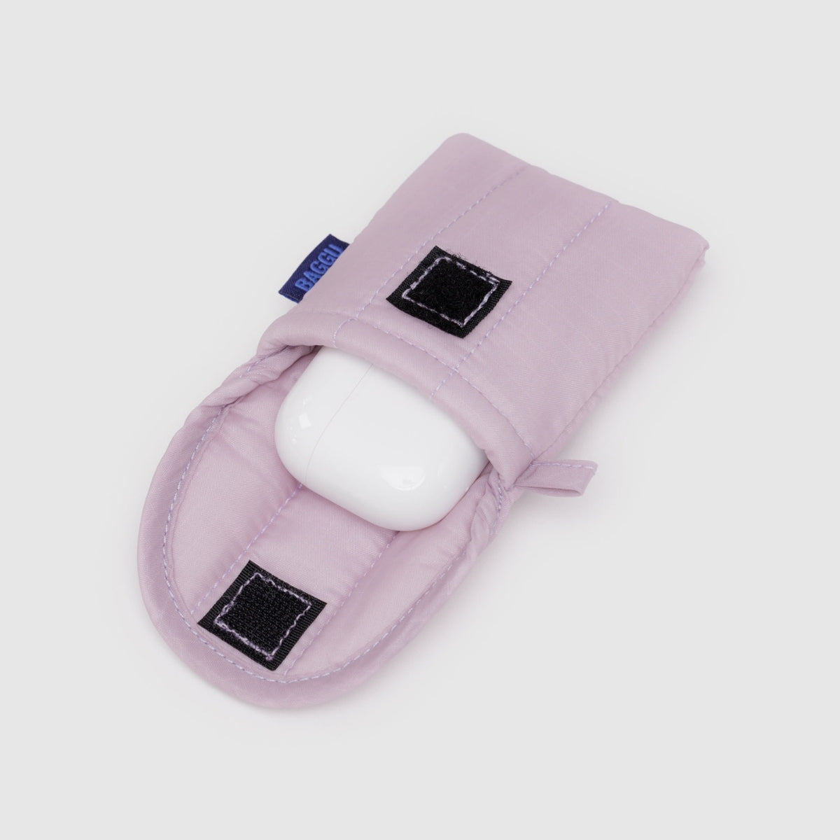 Baggu Puffy Earbuds Case in Dusty Pink