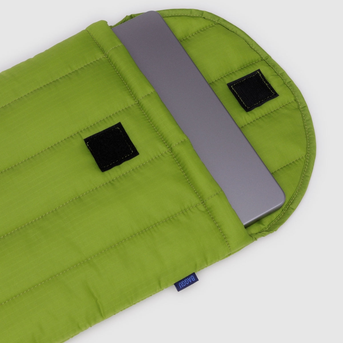 Baggu Puffy Laptop Sleeve 13"/14" in Green Juice