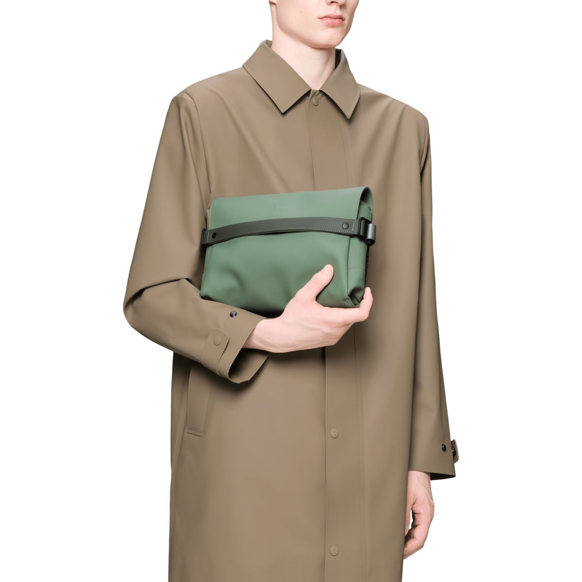 Rains OTG Wash Bag in Well