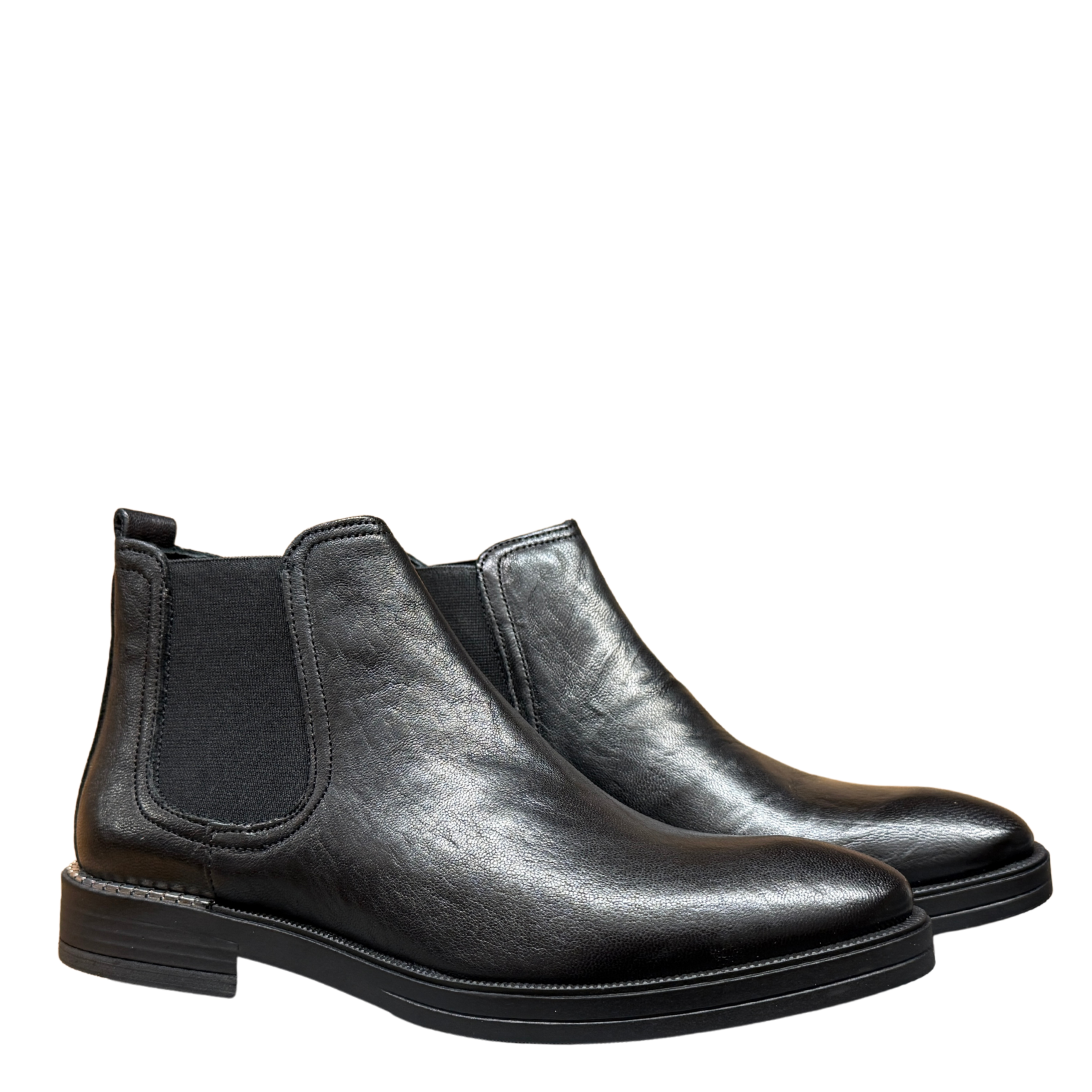 Getoutside Women's Chelsea Boot in Black Leather with Silver Heel Accent