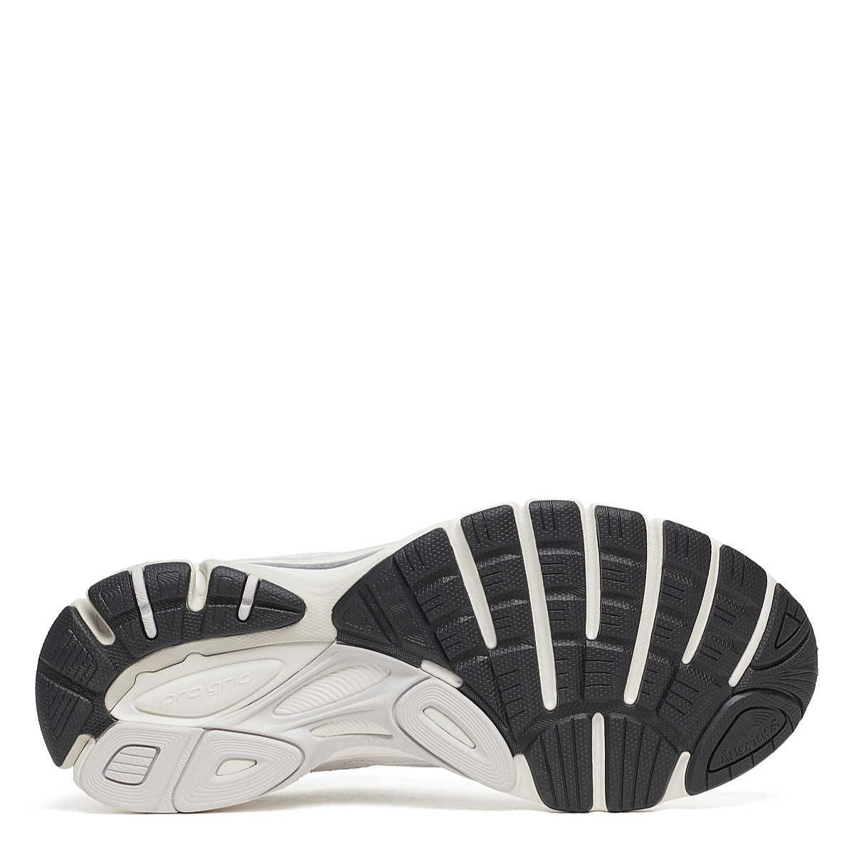 Saucony ProGrid Guide 7 in White/Black