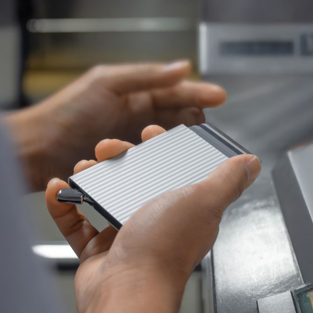 Secrid Card Protector+ Fluted in Silver