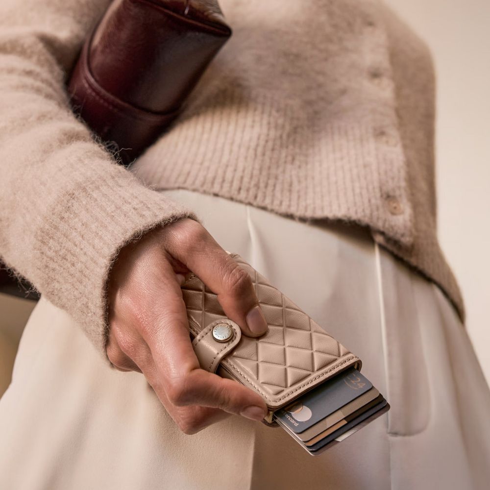 Secrid Premium Miniwallet+ Emboss in Chalk