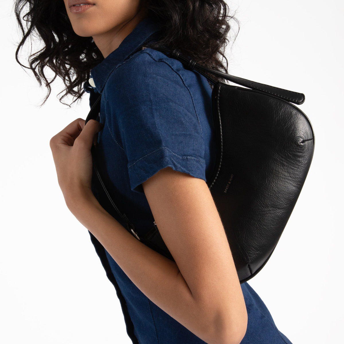 Matt & Nat Mari Shoulder Bag in Black