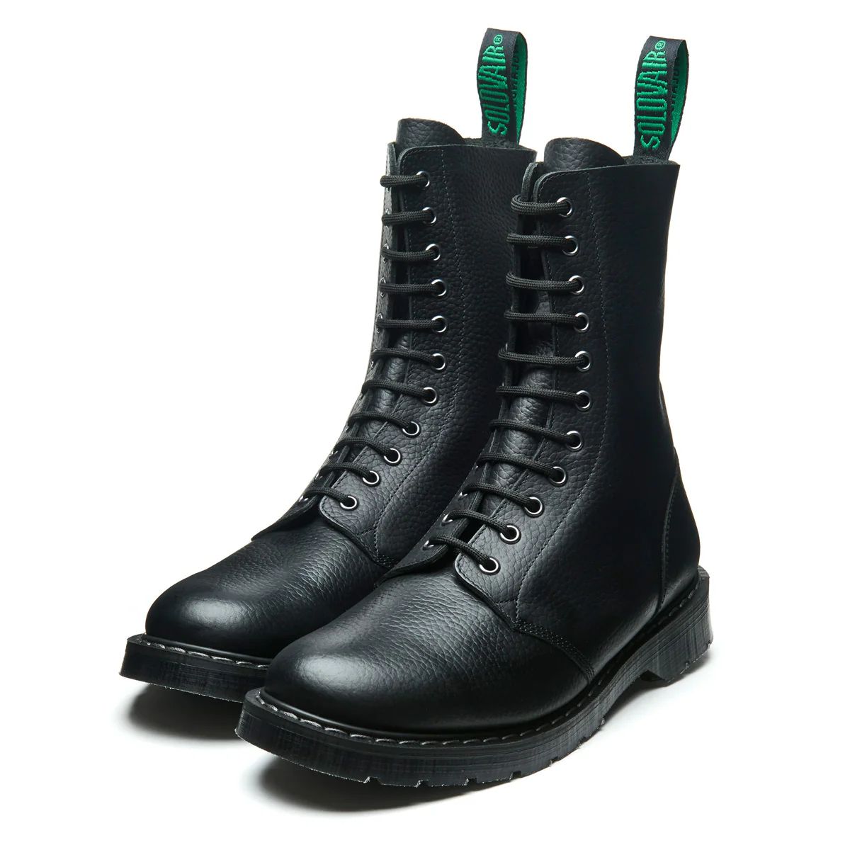 Solovair 11 Eye Astronaut Boot in Black Greasy Grain
