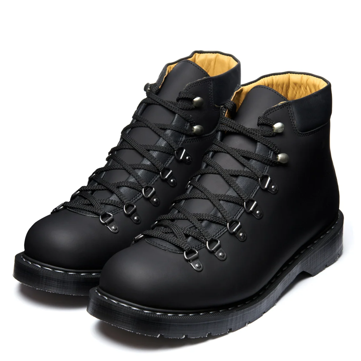 Solovair Urban Hiker in Black Greasy